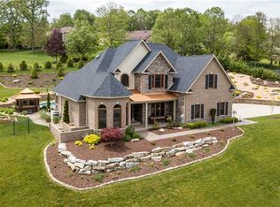10401 Sophia Ct, North Huntingdon, PA
