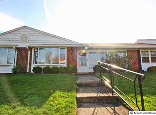 1213B Shetland Dr, Lakewood, NJ