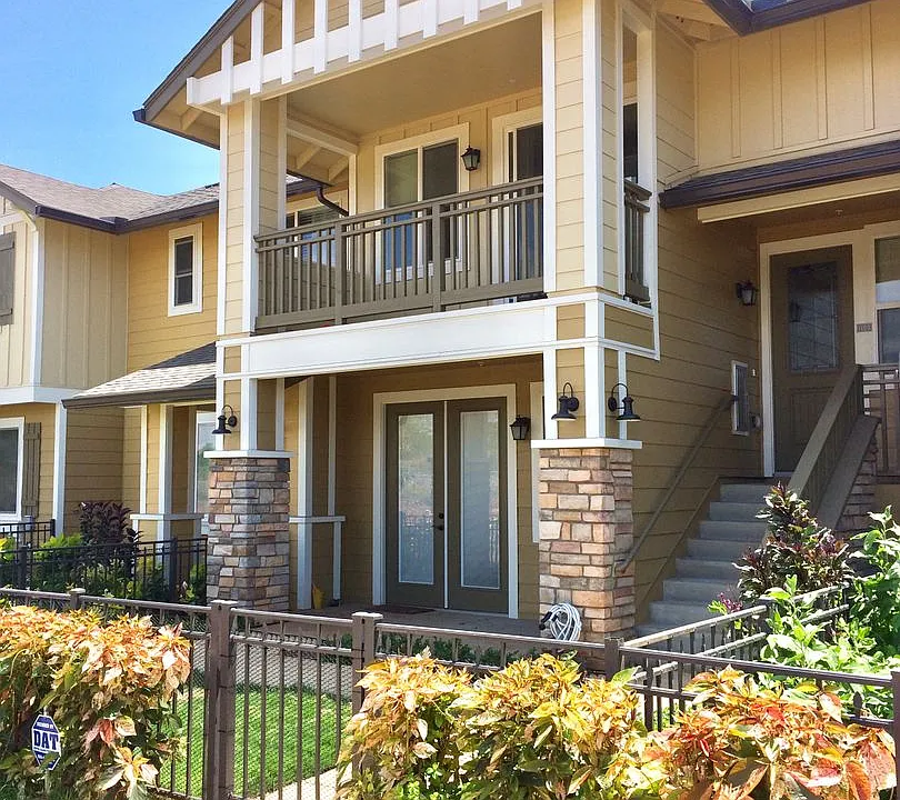 724 Kakala St #1105