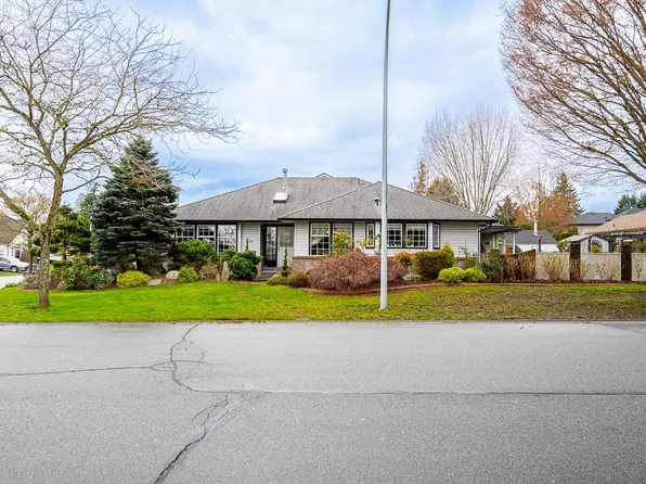 6167 189th St, Surrey, BC V3S 7T6