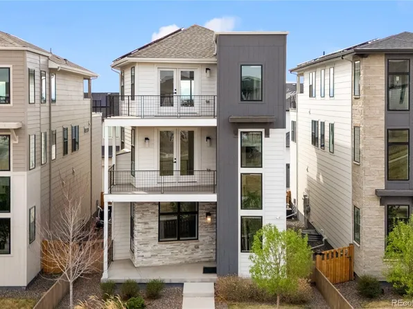 21416 E 61st Drive, Aurora, CO 80019