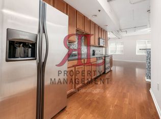 221 N Front St #302, Columbus, OH 43215