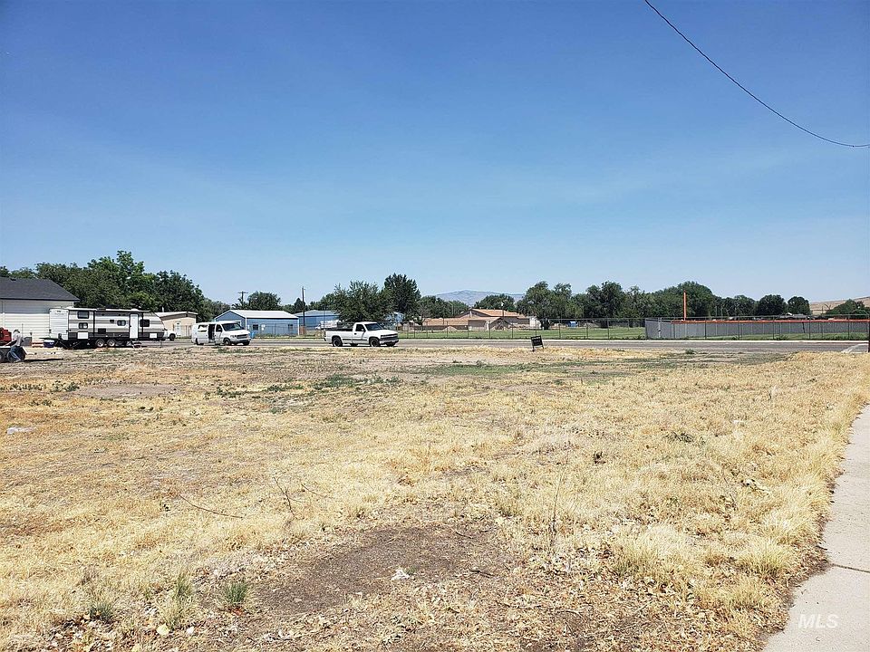 2nd image of 14 S East