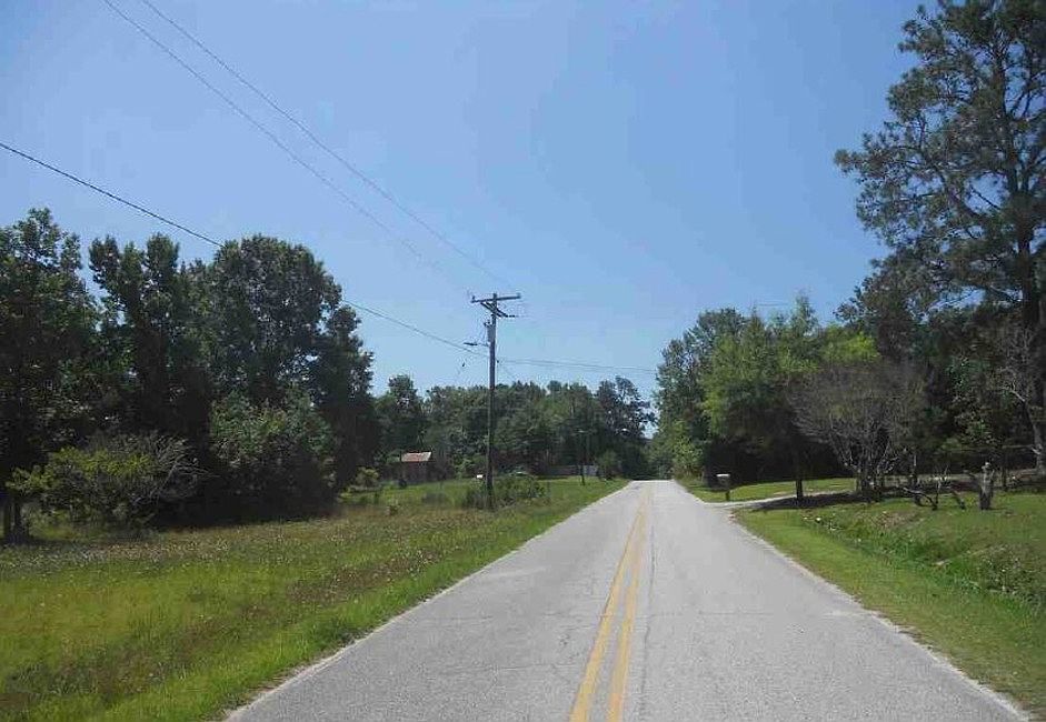 2nd image of 222 Daniel Rd