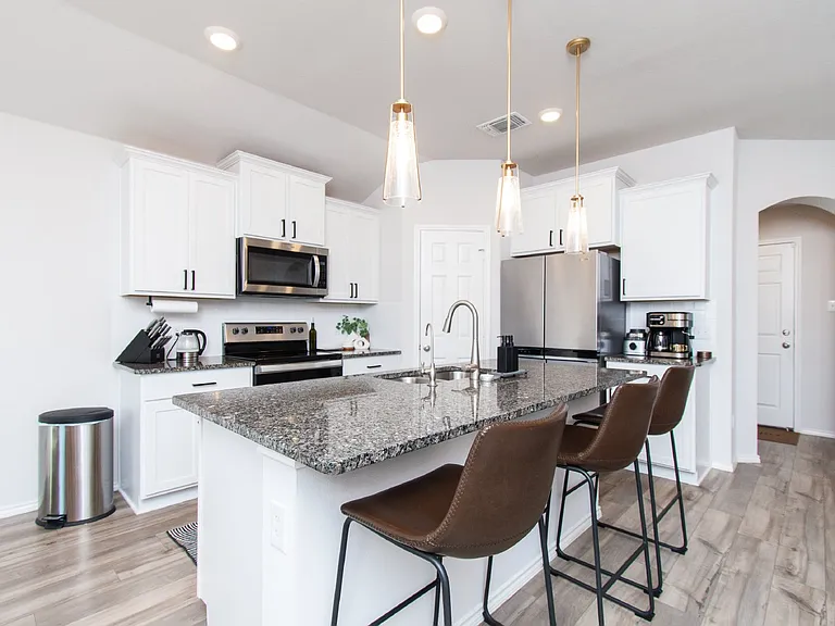 8415 Cantera Ridge Rd — Photo 6