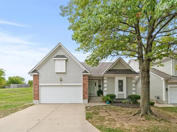 13555 W 58th Ter, Shawnee, KS 66216