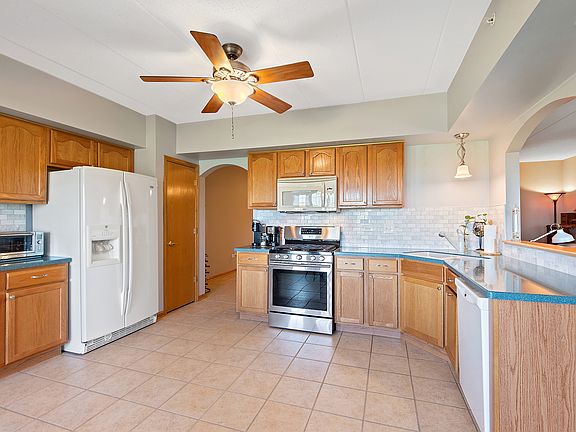 5th image of 7722 Greenway Blvd Unit 2SW