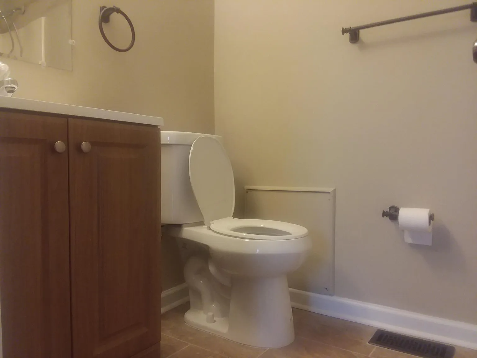 3 bed, 2.5 bath, 1416 sqft, $1,950 — Photo 4