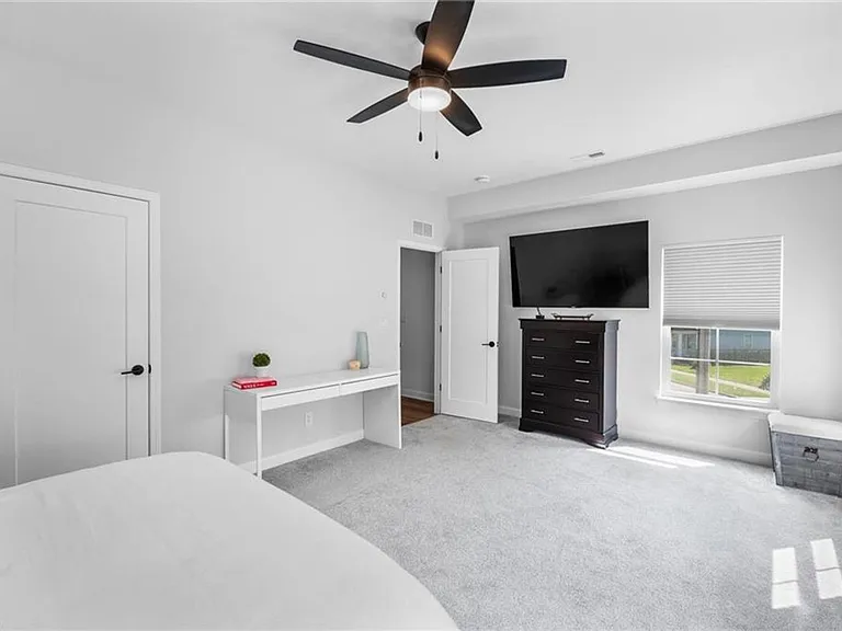 12203 Ashbury Ave — Photo 19