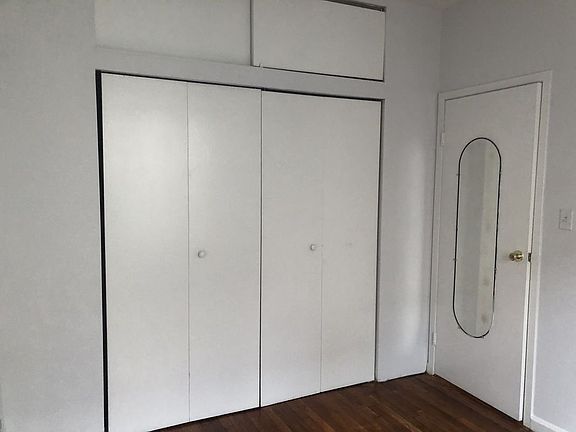 5th image of 59 Carmine St APT 6E