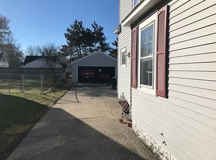 830 Den Hertog St SW, Wyoming, MI 49509