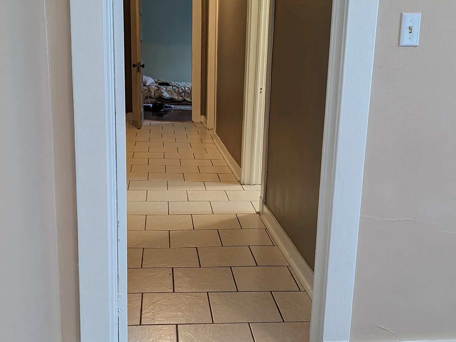2 bed, 950 sqft, $1,500 — Photo 3