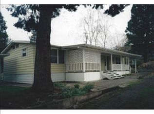 826 Tipton Rd, Roseburg, OR 97471