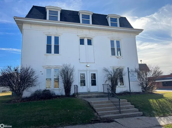 22 Washington Ave W, Albia, IA 52531