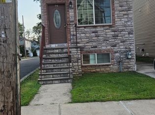 94 Catherine St, Staten Island, NY 10302