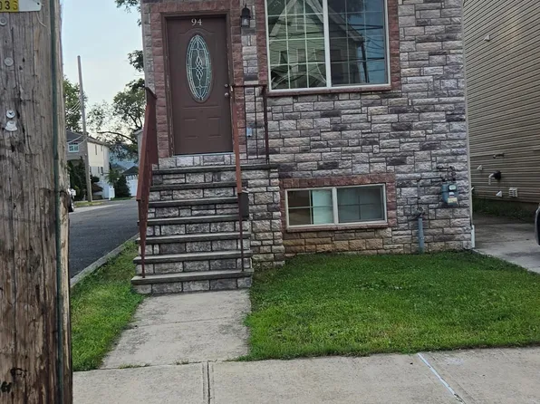 94 Catherine St, Staten Island, NY 10302
