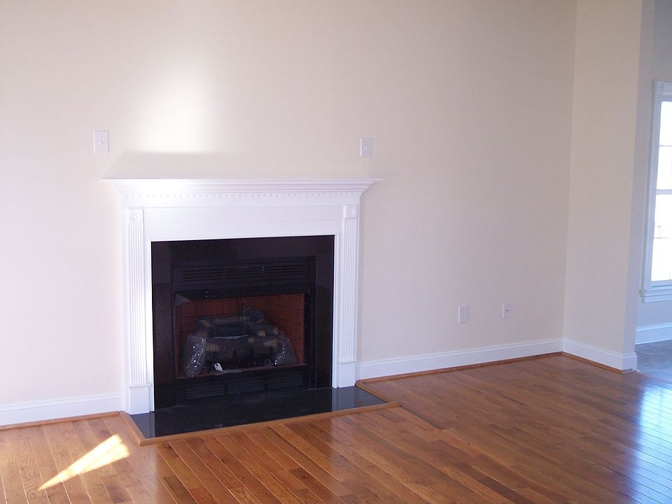 1st image of 3909 Shenandoah Cir