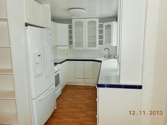4th image of 940 164th Pl NE