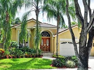 2715 Rio De Janeiro Ave, Cooper City, FL 33026