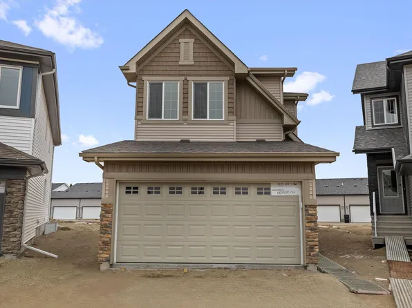 4039 207th St SW, Edmonton, AB T6M 2N9