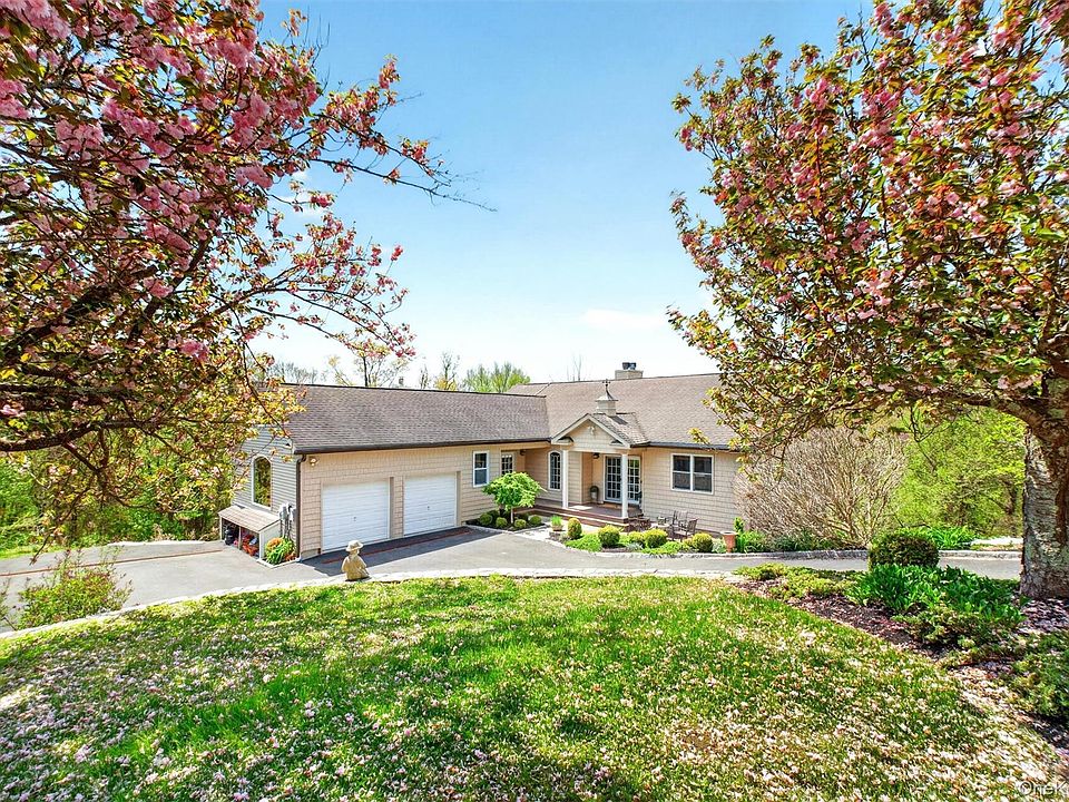 1st image of 24 Powderhorn Road