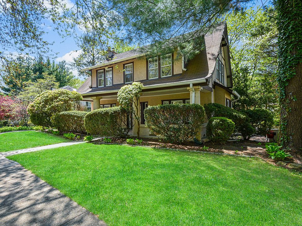 1st image of 38 Mayhew Ave