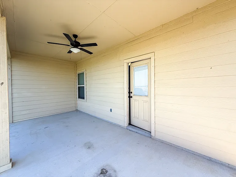 342 Emma Dr #2-1 — Photo 17