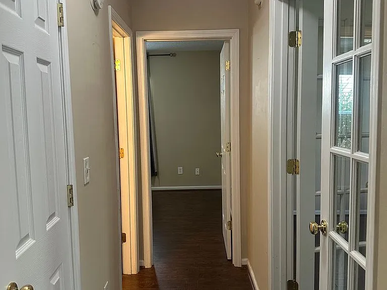 404 Gibson Forest Dr — Photo 11