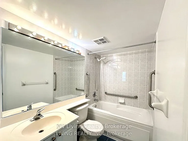 33 Empress Ave #808 — Photo 11