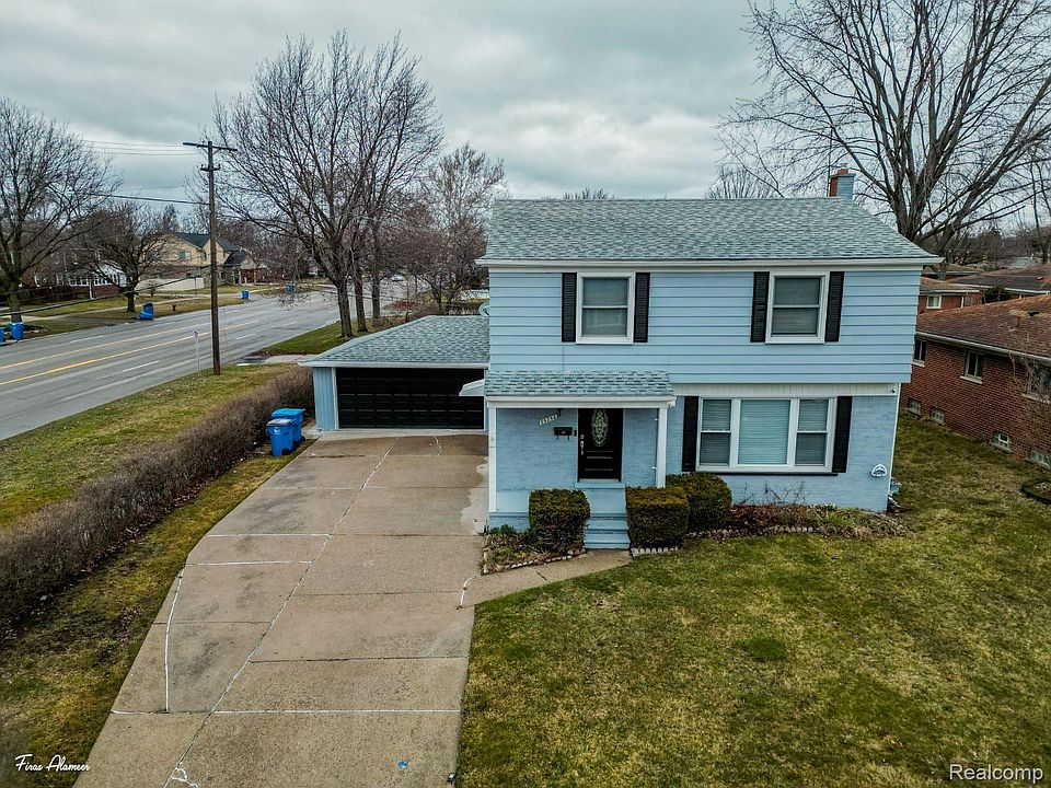 1st image of 25756 Baldwin St