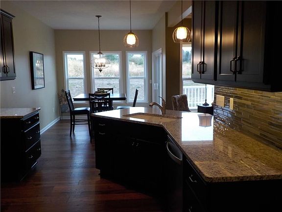 5th image of 5969 Monarch Dr