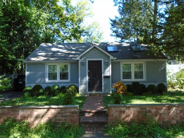 53 Morris St, Stamford, CT 06906
