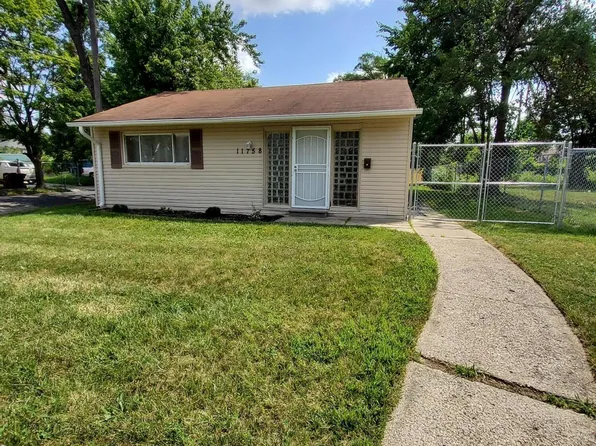 11758 Hartwell St, Detroit, MI 48227