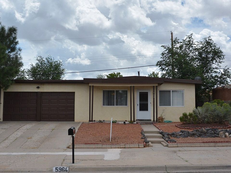 1st image of 5964 Avenida La Barranca NW