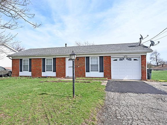 2nd image of 11992 Pippin Rd