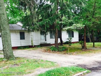 490 E Kennedy Blvd, Lakewood, NJ, 08701