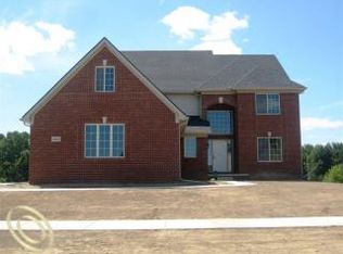 24473 Brompton Way, South Lyon, MI 48178