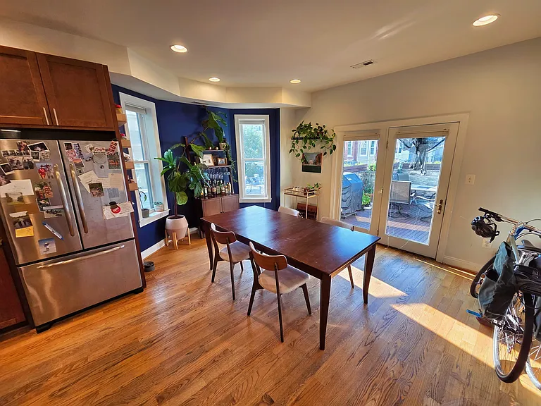 907 Webster St NW #3 — Photo 9