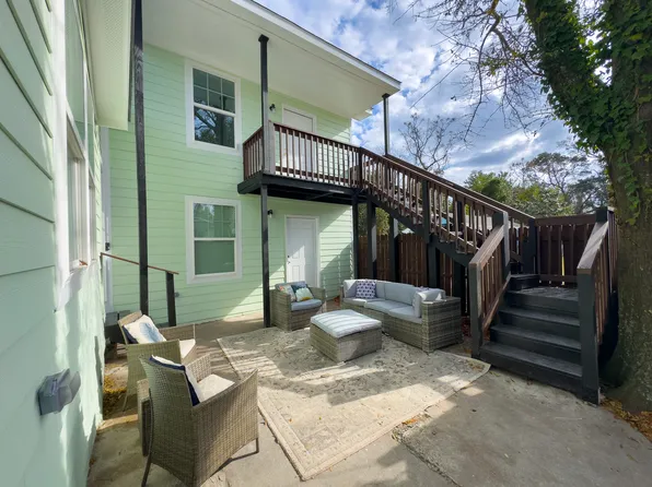 820 Meares St, Wilmington, NC 28401