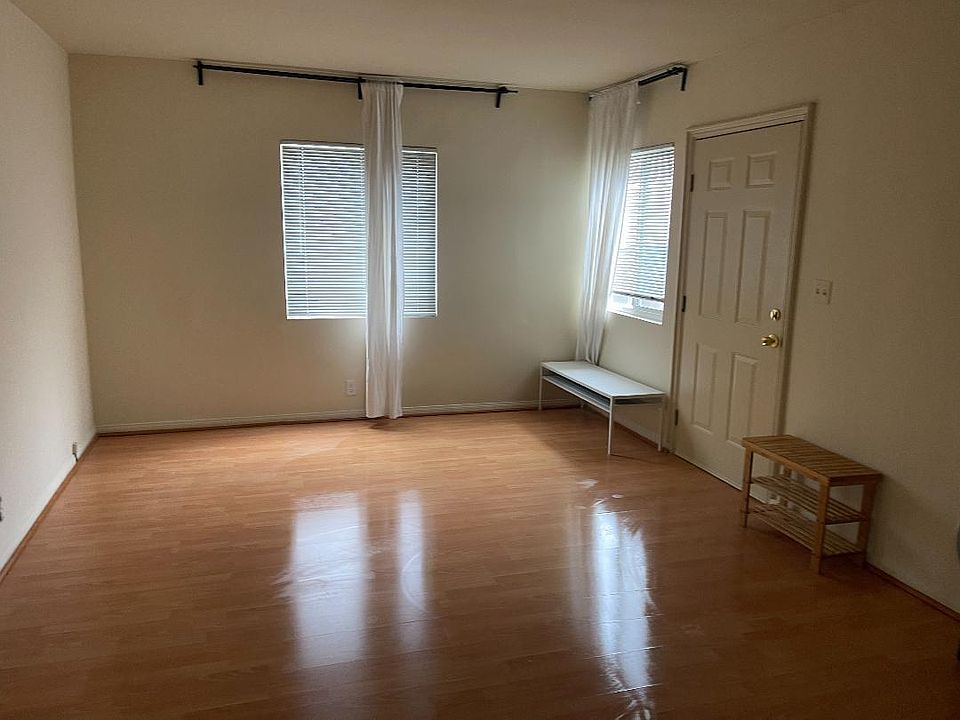 1st image of 2023 19th St APT B