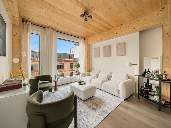 179 N 10th St Unit 5B, Brooklyn, NY 11211