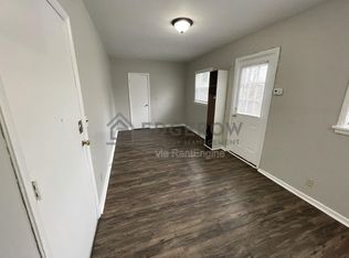 114 Strong Ave APT 4, Muskegon, MI 49441