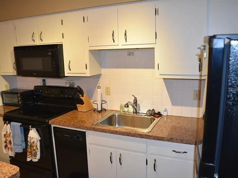 4365 Tahitian Gardens Cir #C — Photo 4