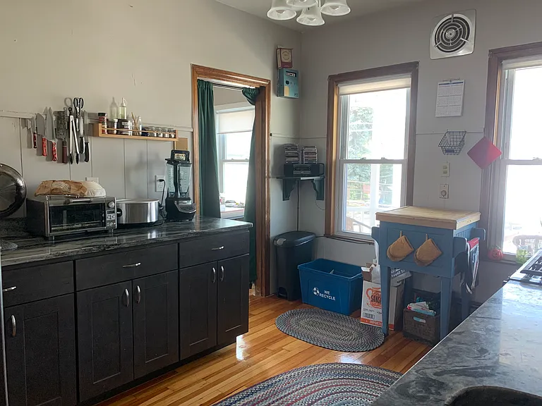 83 Litchfield St #2 — Photo 9