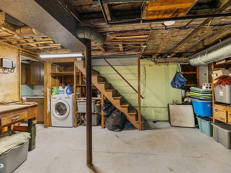 4 State St #4 — Photo 21