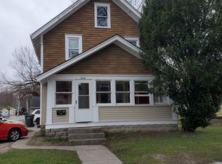 2518 Knapp St, Ames, IA 50014