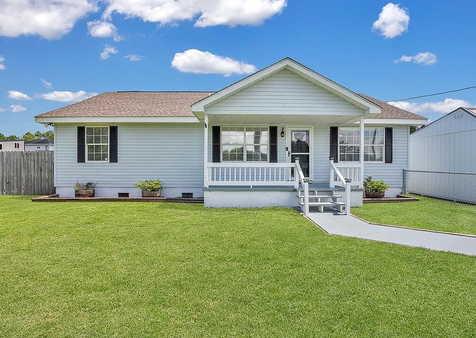 1st image of 78 Persimmon Blvd NE