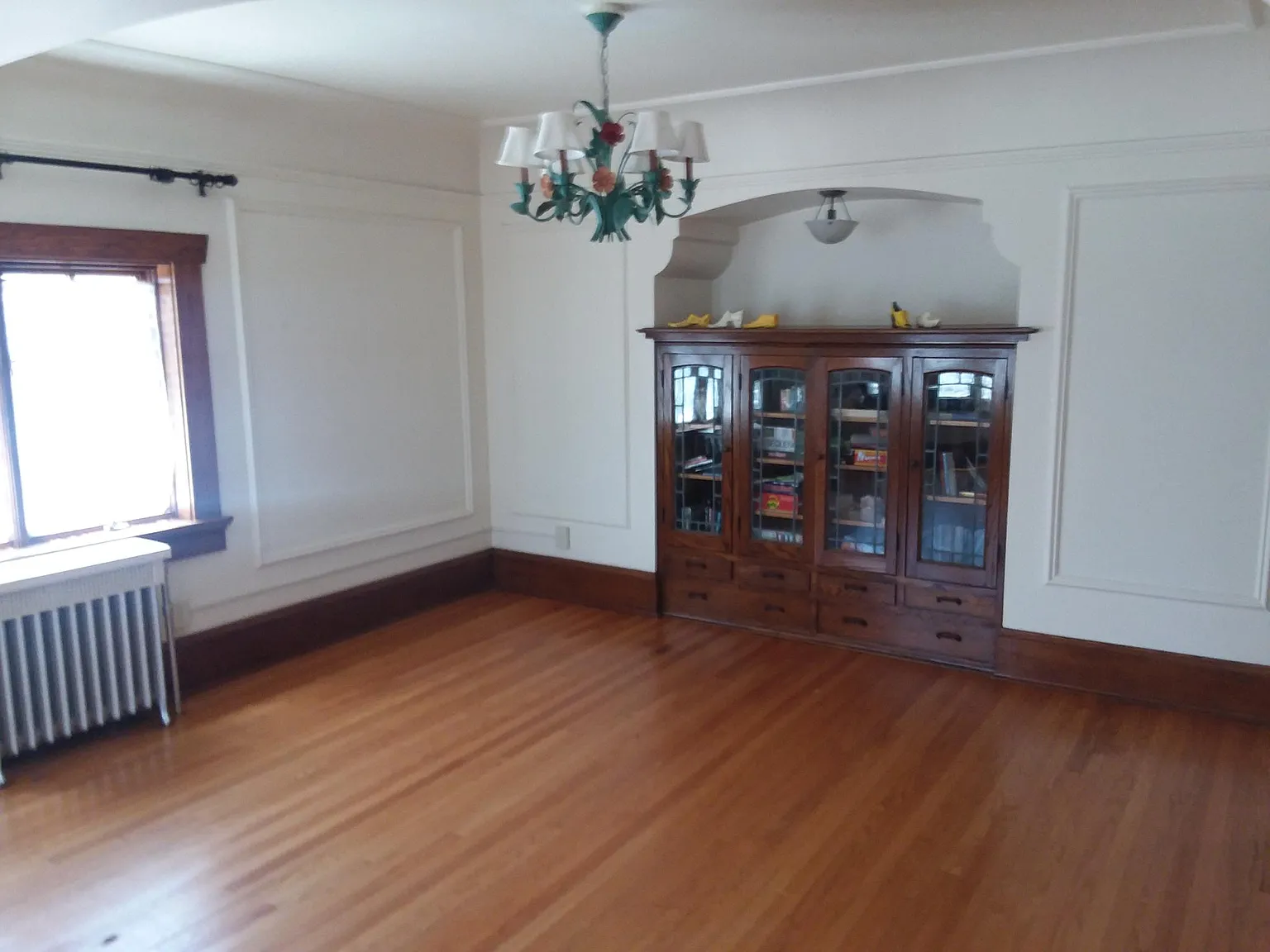 3 bed, 1250 sqft, $1,975 — Photo 4