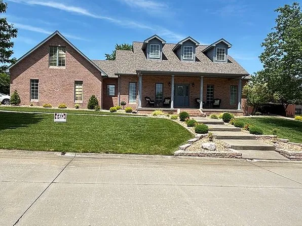 1092 Redbud St, Jackson, MO 63755