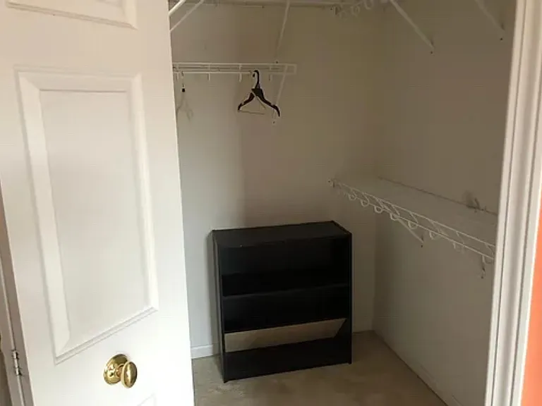 560 Superior Pkwy — Photo 14